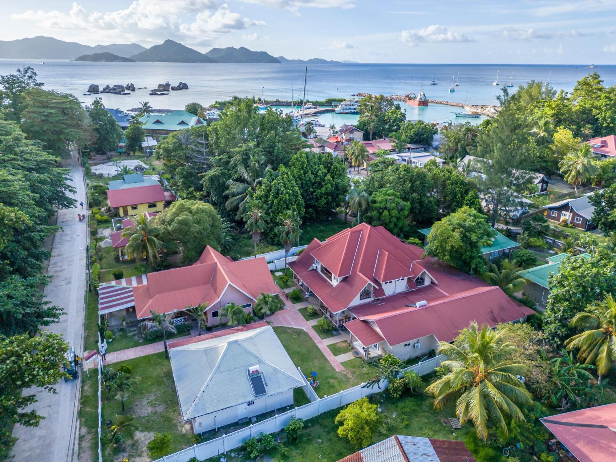 Villa Authentique La Digue Exterior photo
